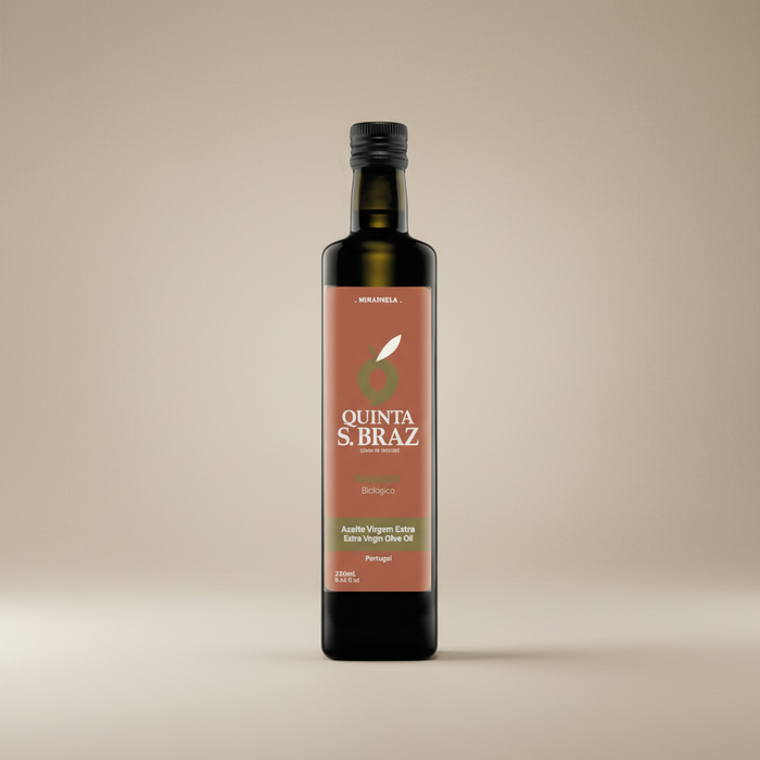 Quinta de S. Braz Organic 250ml - Neutraler beiger Hintergrund