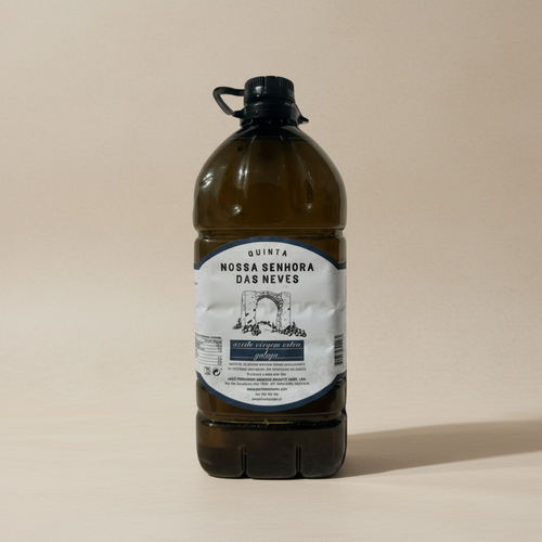 Quinta Nossa Senhora das Neves 3L - Neutraler beiger Hintergrund